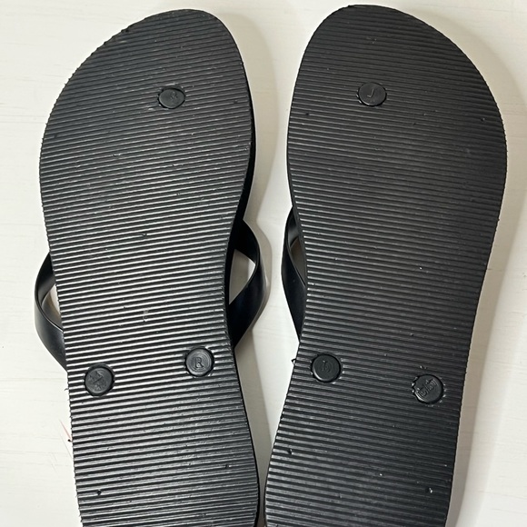 NWOT Pedicure flip-flops by Total Perfection sz L (9/10) - Picture 4 of 4